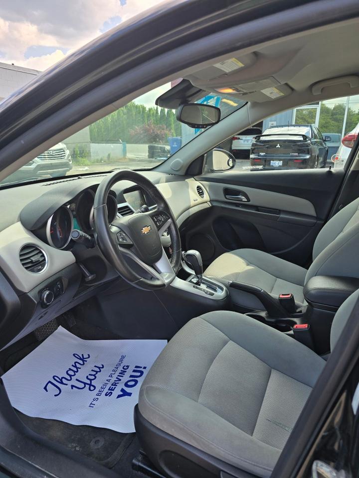 2012 Chevrolet Cruze 4dr Sdn LT Turbo+ w/1SB - Photo #5