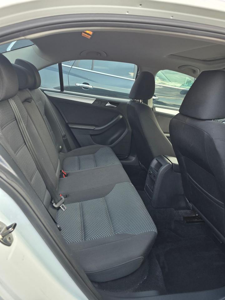 2014 Volkswagen Jetta comfortline - Photo #11