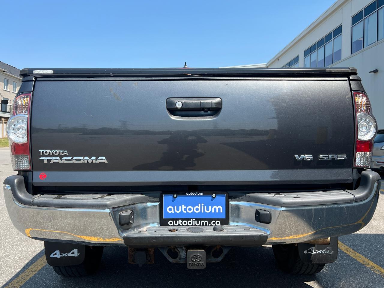 2015 Toyota Tacoma V6 4WD CERTIFIED - Photo #5