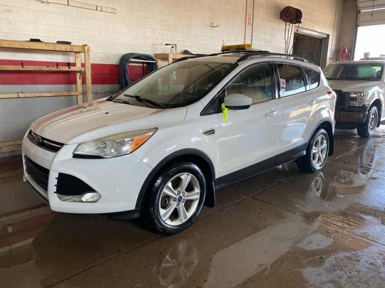 Used 2016 Ford Escape SE for sale in Innisfil, ON
