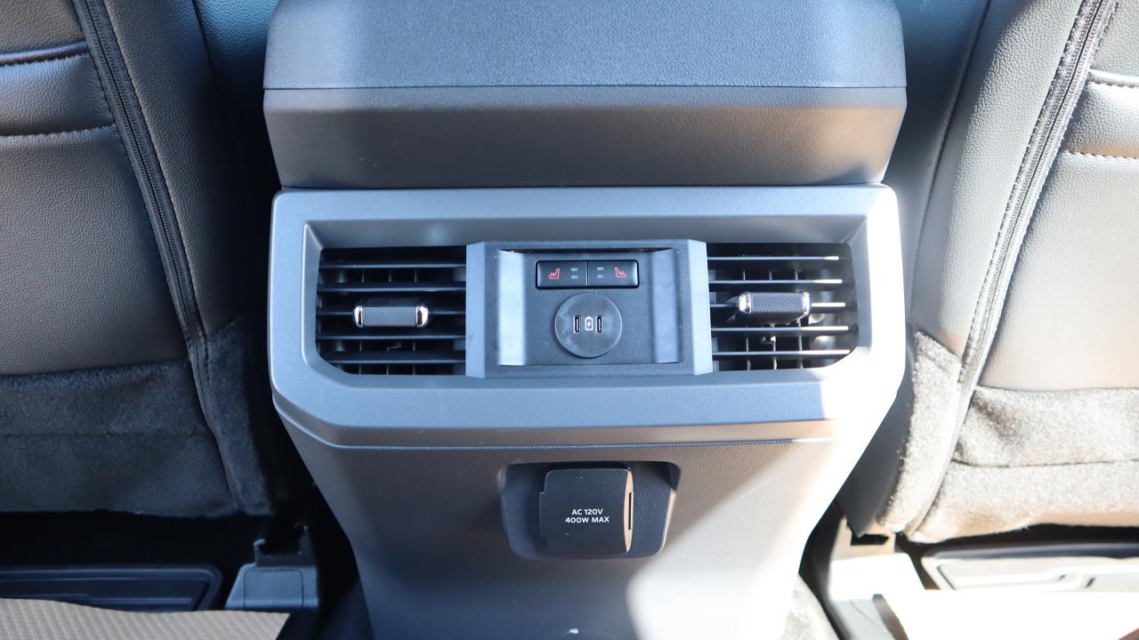 2025 Ford F-350 4X4 CREW CAB PICKUP/ Photo5
