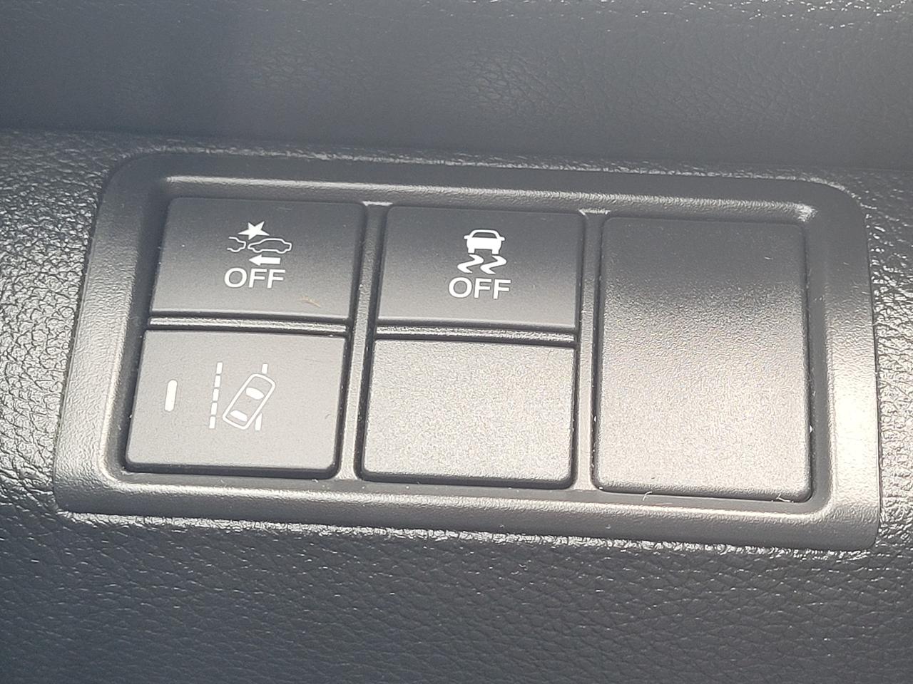 2020 Honda Civic LX MANUAL Photo5