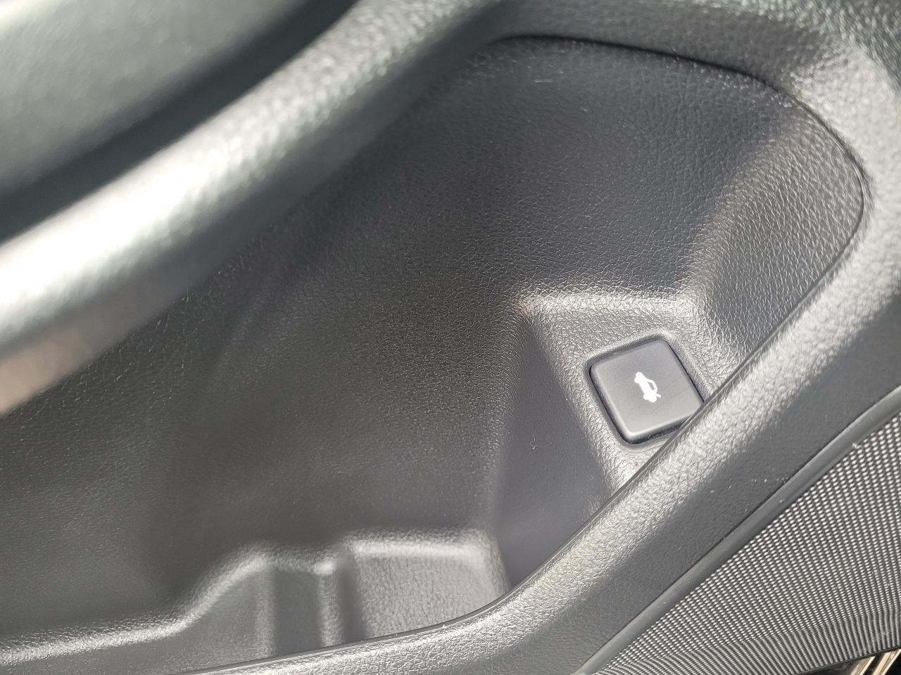 2020 Honda Civic LX MANUAL Photo5