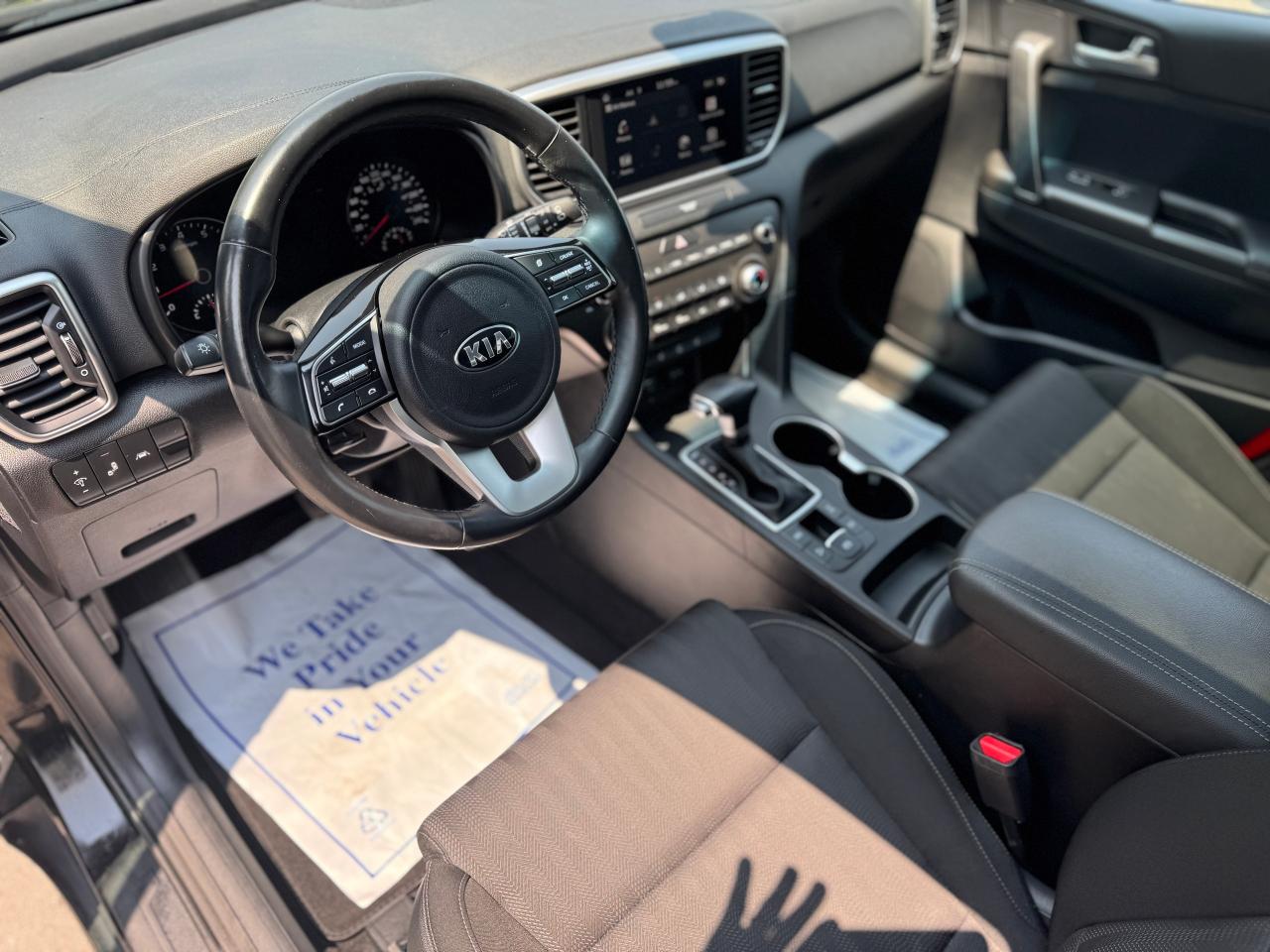 2022 Kia Sportage EX Premium AWD Panoramic Roof | One Owner - Photo #30