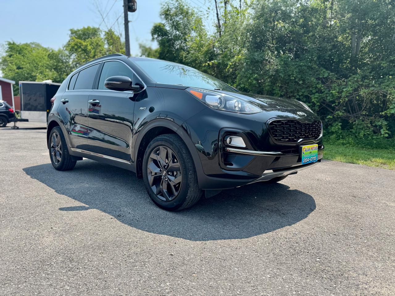 2022 Kia Sportage EX Premium AWD Panoramic Roof | One Owner - Photo #8