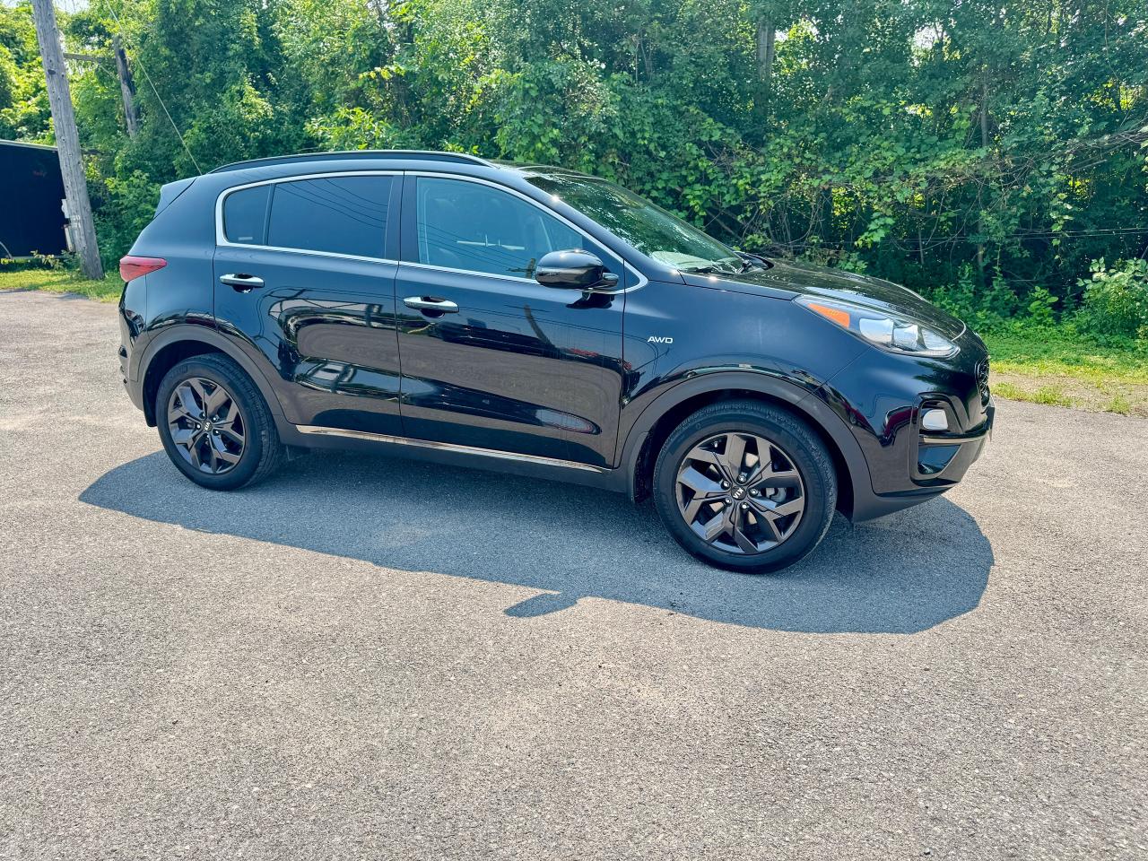 2022 Kia Sportage EX Premium AWD Panoramic Roof | One Owner - Photo #10