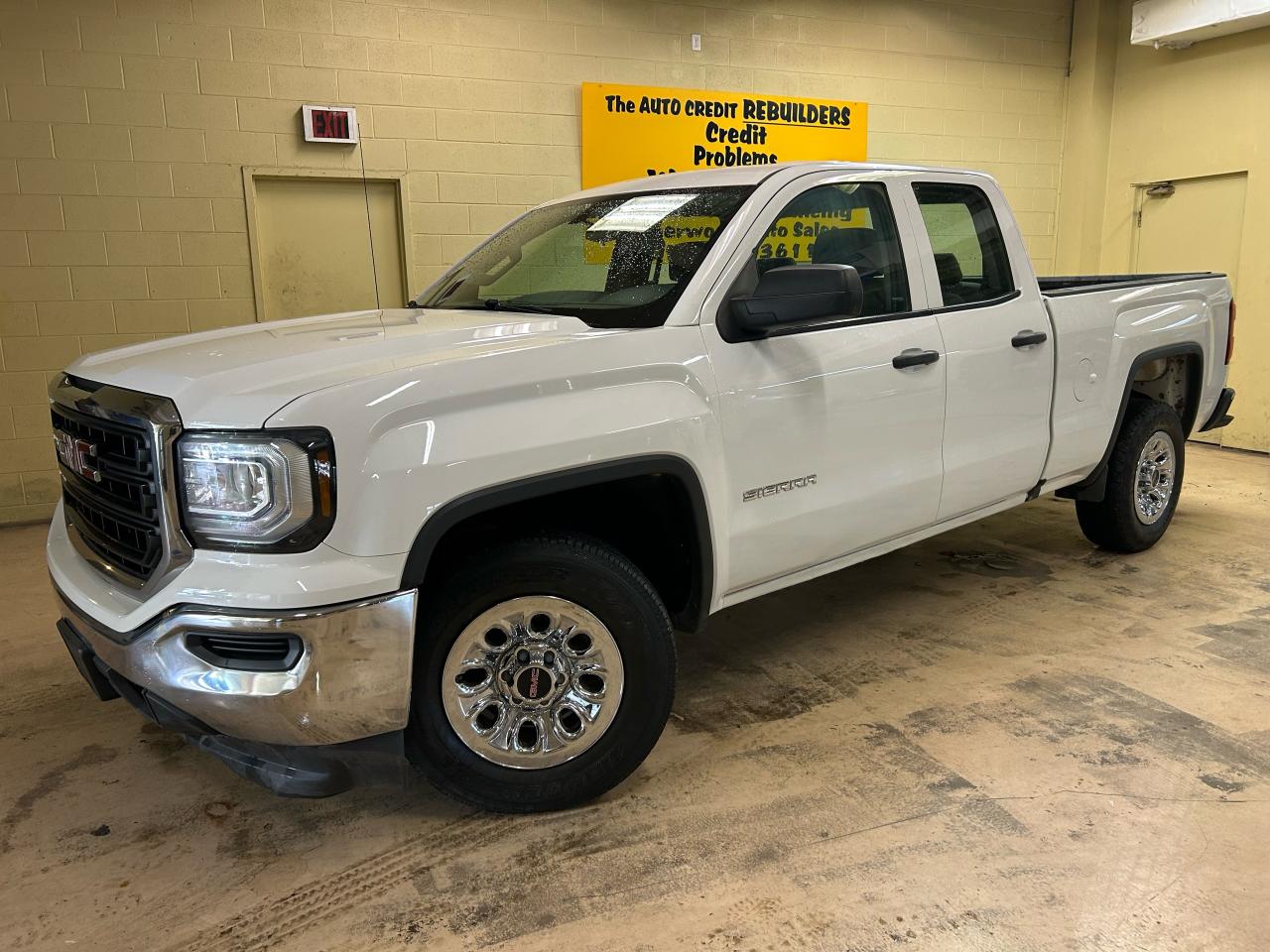 2017 GMC Sierra 1500  - Photo #2