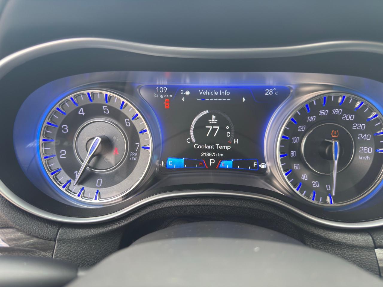 2017 Chrysler 300 Touring  - Photo #16