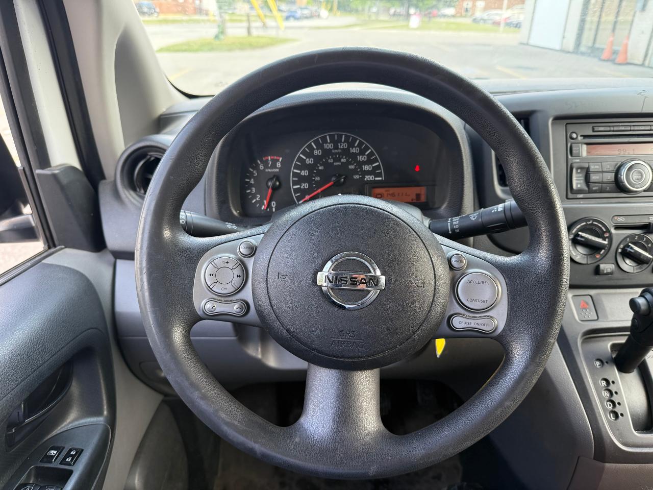 2017 Nissan NV200 S FWD *SAFETY INCL*LOWKMS*FINANCING AVAIL* - Photo #8