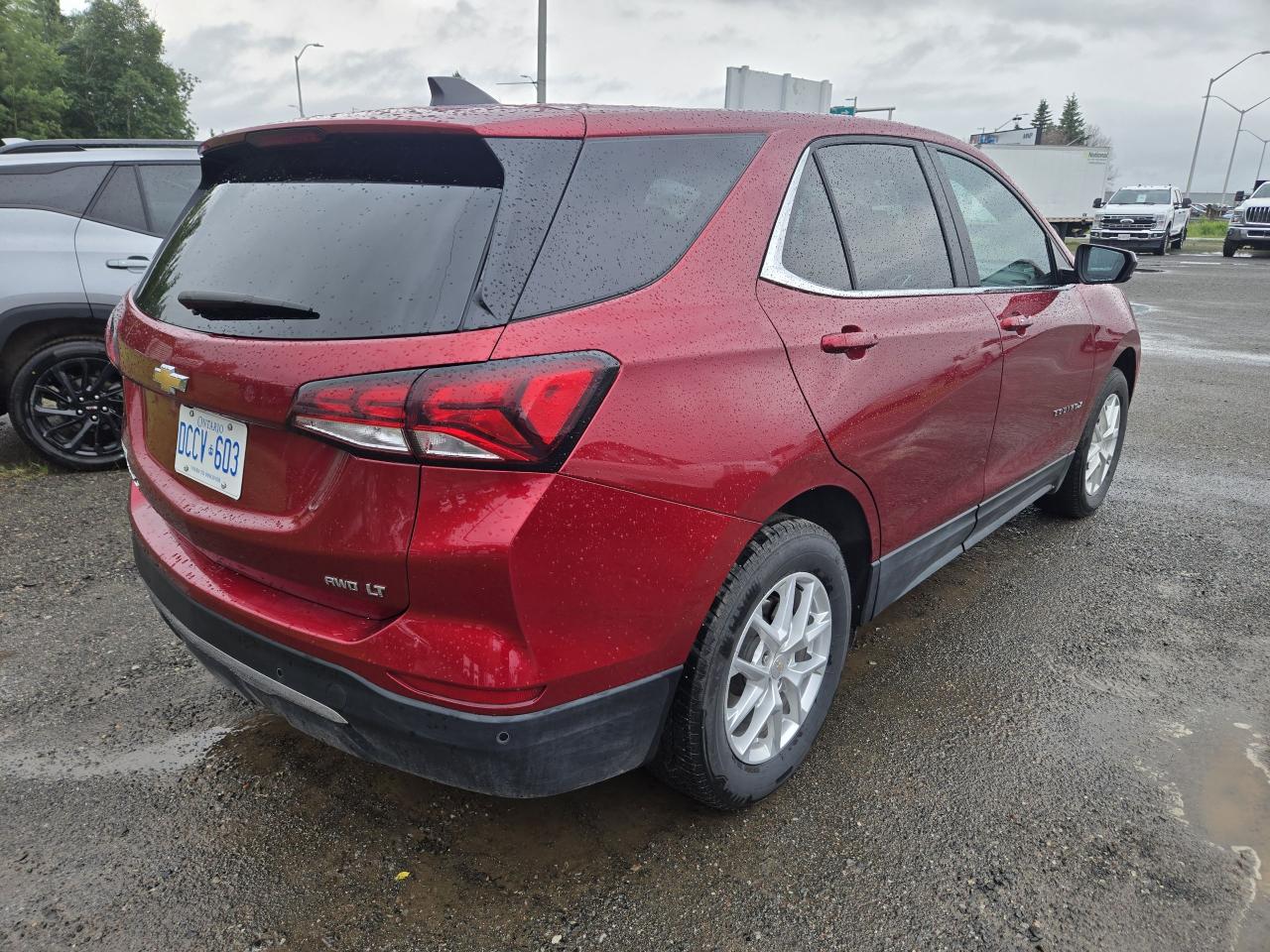 2024 Chevrolet Equinox LT - Photo #2