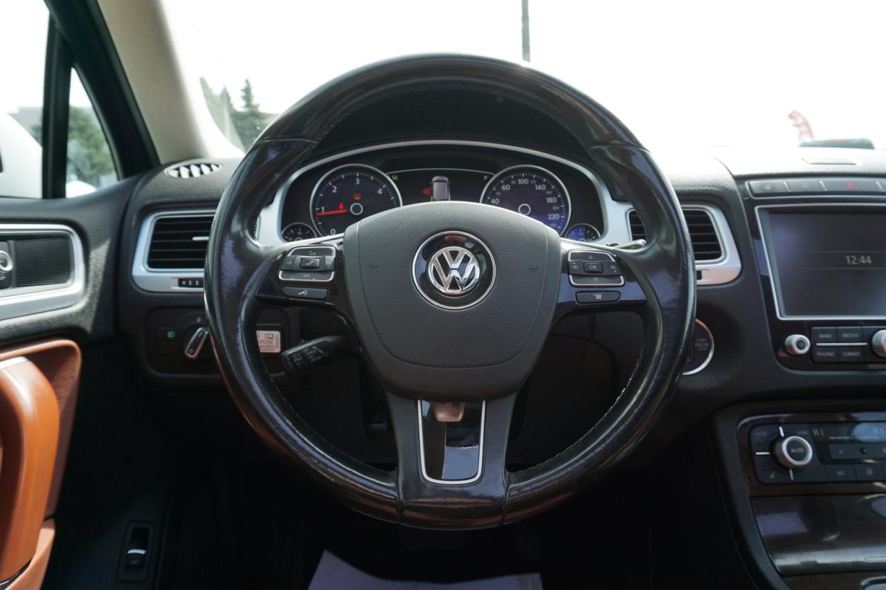 2016 Volkswagen Touareg V6 TDI *DIESEL* HIGHLINE AWD CERTIFIED *FREE ACCIDENT*36 V.W MAINTAIN* 360 CAMERA NAV BLUETOOTH LEATHER HEATED PANO ROOF CRUISE ALLOYS - Photo #10