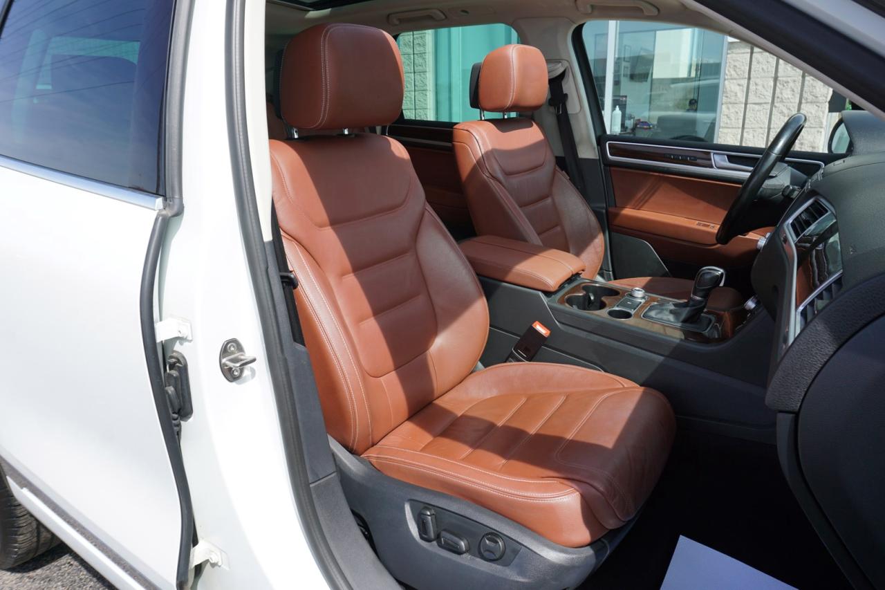 2016 Volkswagen Touareg V6 TDI *DIESEL* HIGHLINE AWD CERTIFIED *FREE ACCIDENT*36 V.W MAINTAIN* 360 CAMERA NAV BLUETOOTH LEATHER HEATED PANO ROOF CRUISE ALLOYS - Photo #19