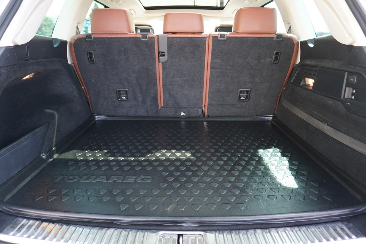 2016 Volkswagen Touareg V6 TDI *DIESEL* HIGHLINE AWD CERTIFIED *FREE ACCIDENT*36 V.W MAINTAIN* 360 CAMERA NAV BLUETOOTH LEATHER HEATED PANO ROOF CRUISE ALLOYS Photo