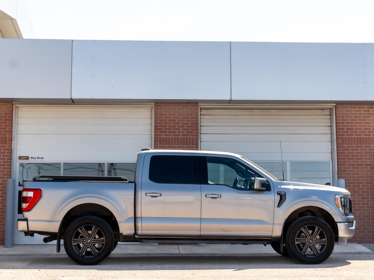 2021 Ford F-150 Lariat - Photo #6