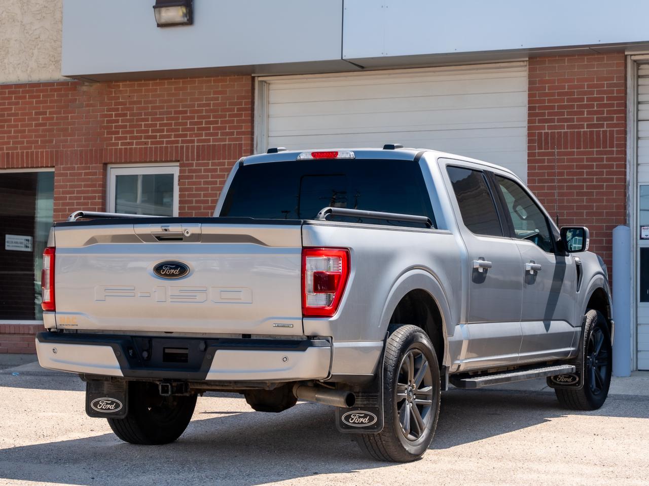2021 Ford F-150 Lariat - Photo #4