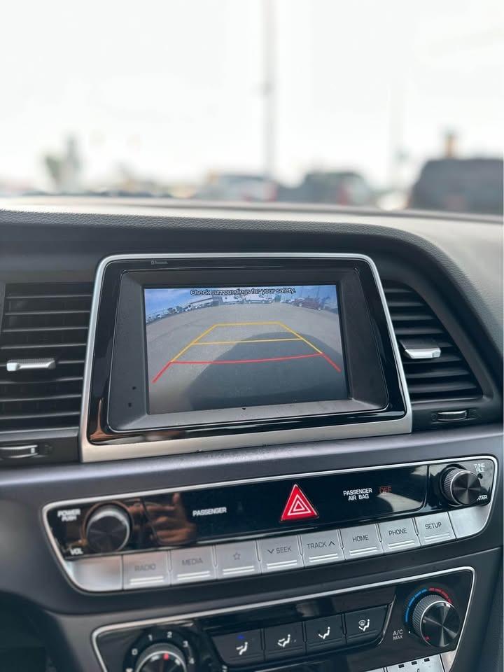 2019 Hyundai Sonata ESSENTIAL - Photo #16