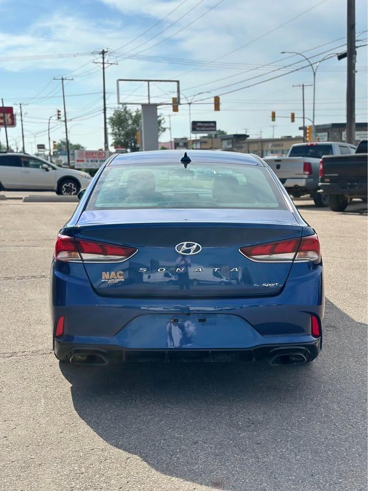 2019 Hyundai Sonata ESSENTIAL - Photo #6