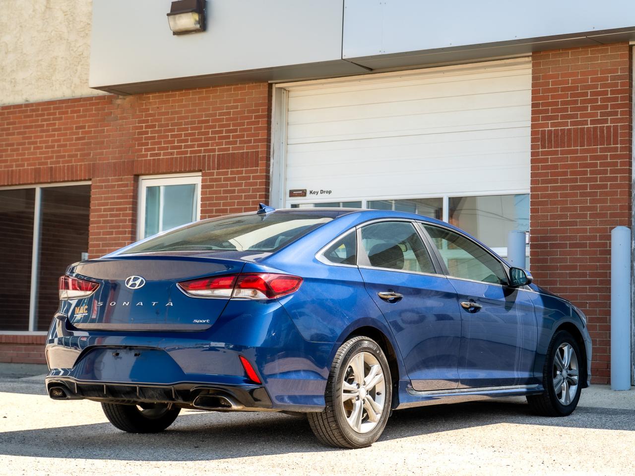 2019 Hyundai Sonata ESSENTIAL - Photo #5