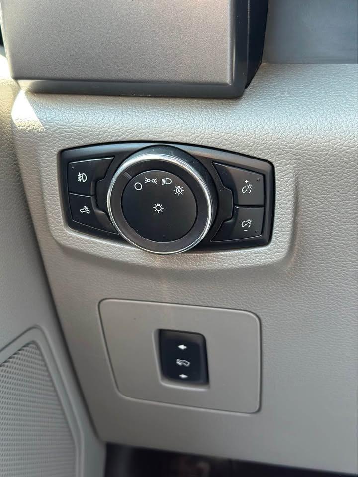2017 Ford F-150 XLT - Photo #13