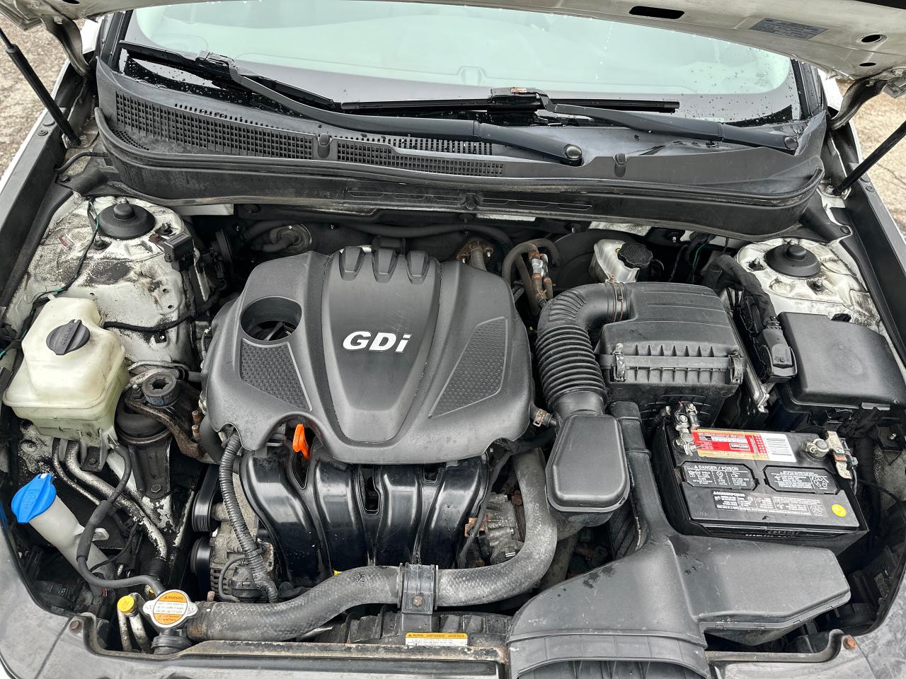 2011 Hyundai Sonata 4dr Sdn 2.4L Auto GLS - Photo #14