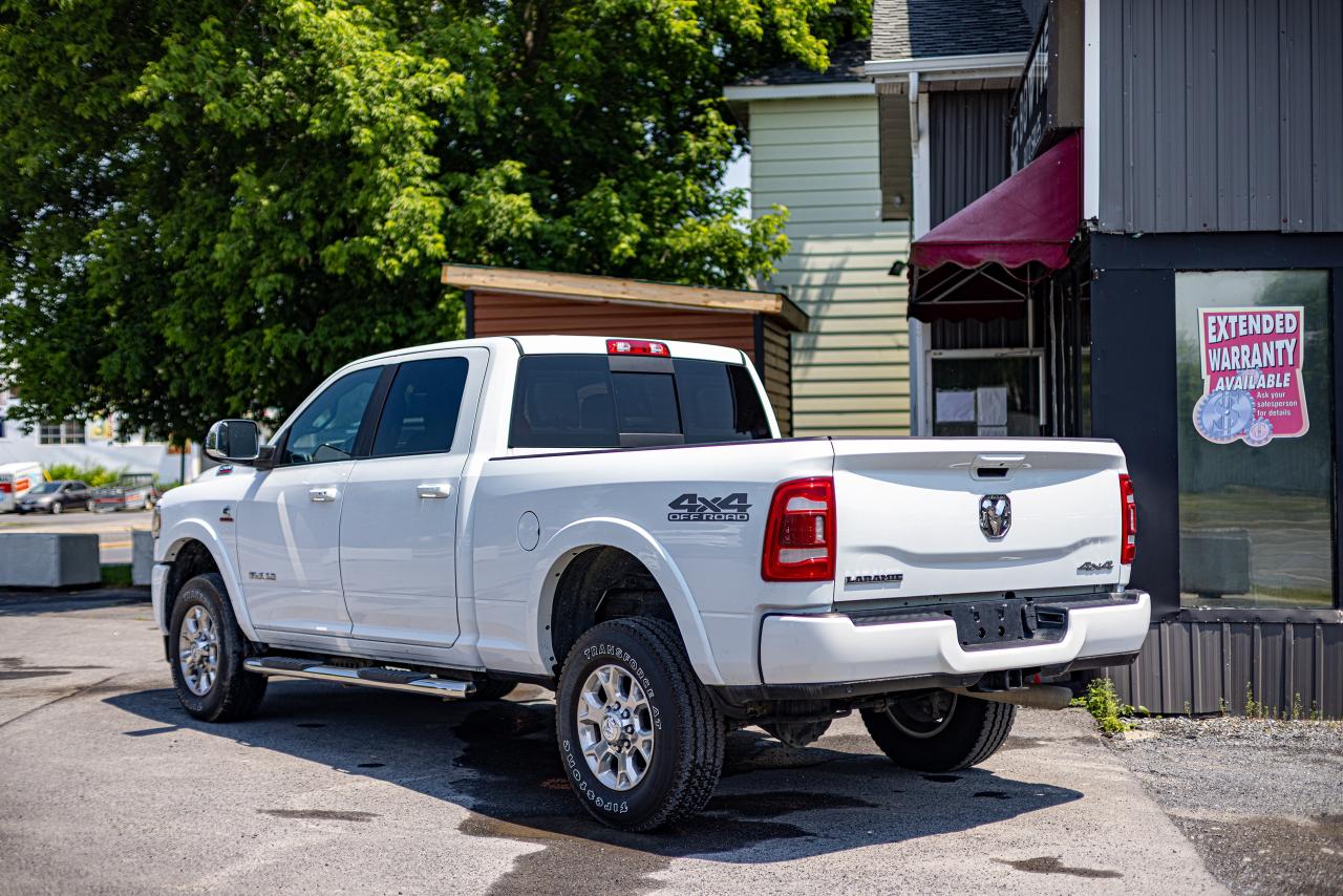 2022 RAM 2500 Laramie 4x4 Crew Cab 6'4" Box - Photo #2