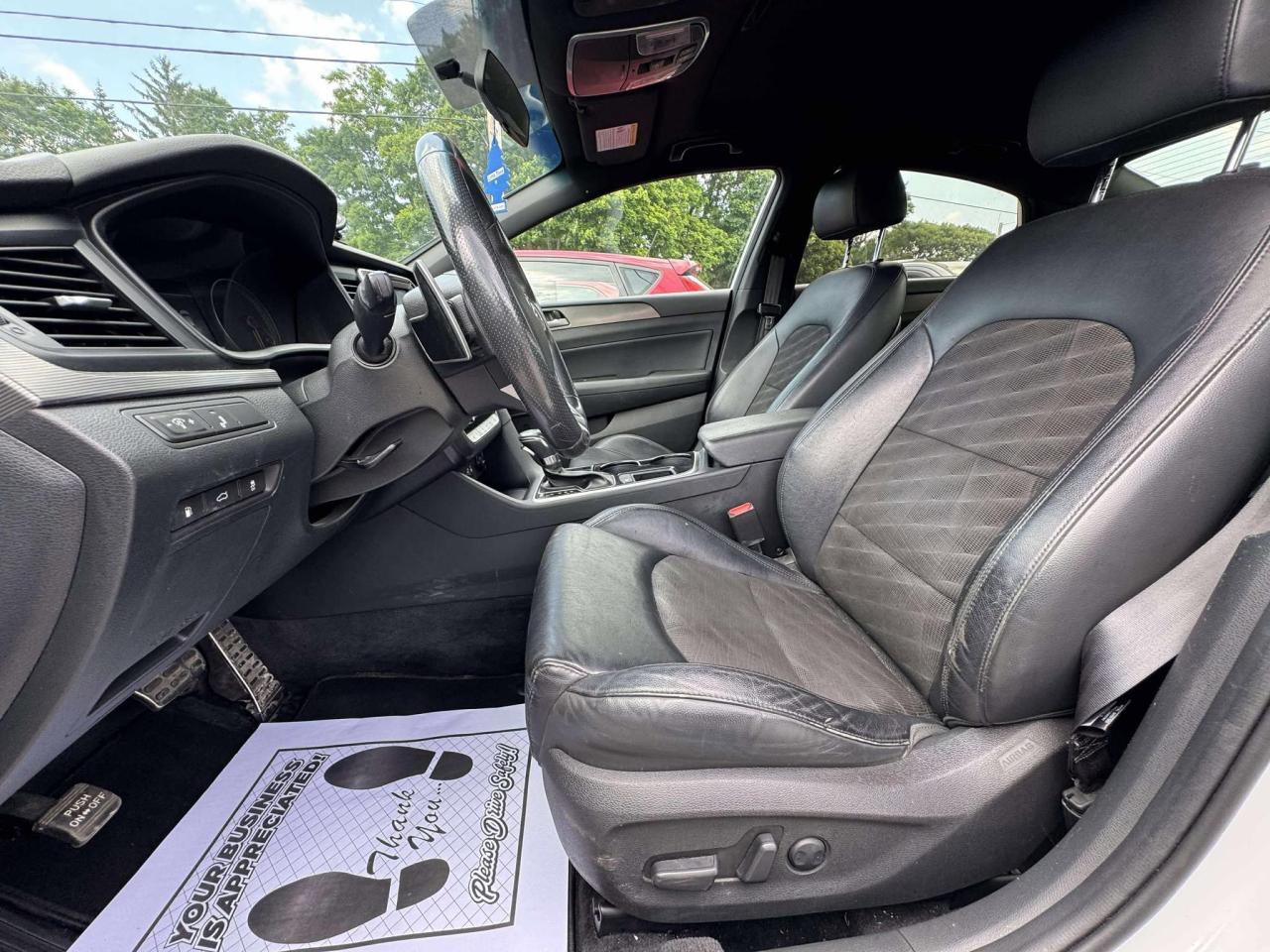 2019 Hyundai Sonata ESSENTIAL - Photo #12