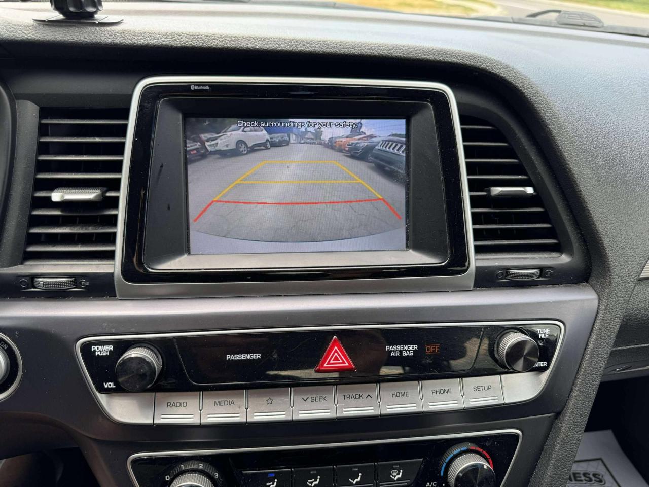 2019 Hyundai Sonata ESSENTIAL - Photo #19