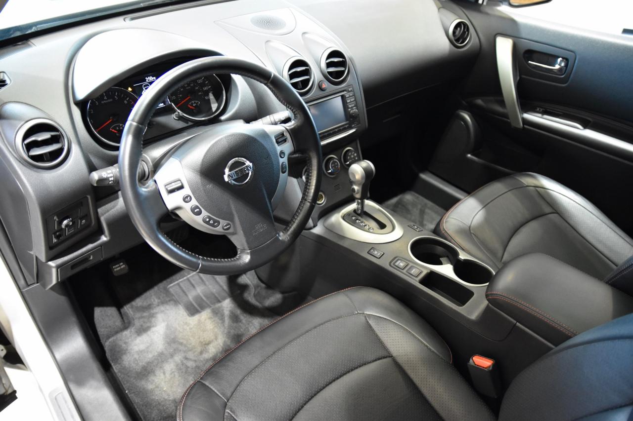 2012 Nissan Rogue SL/AWD / LEATHER /ROOF /NAVI / REAR CAM /AC/LOW KM - Photo #2