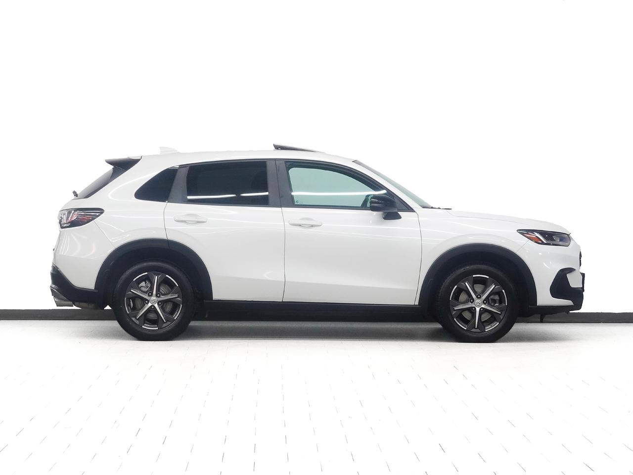 2024 Honda HR-V SPORT-B | AWD | Sunroof | ACC | LaneDep | CarPlay Photo