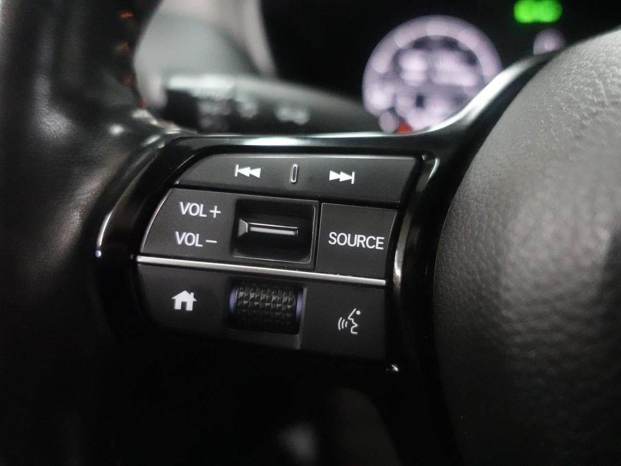 2024 Honda HR-V SPORT-B | AWD | Sunroof | ACC | LaneDep | CarPlay