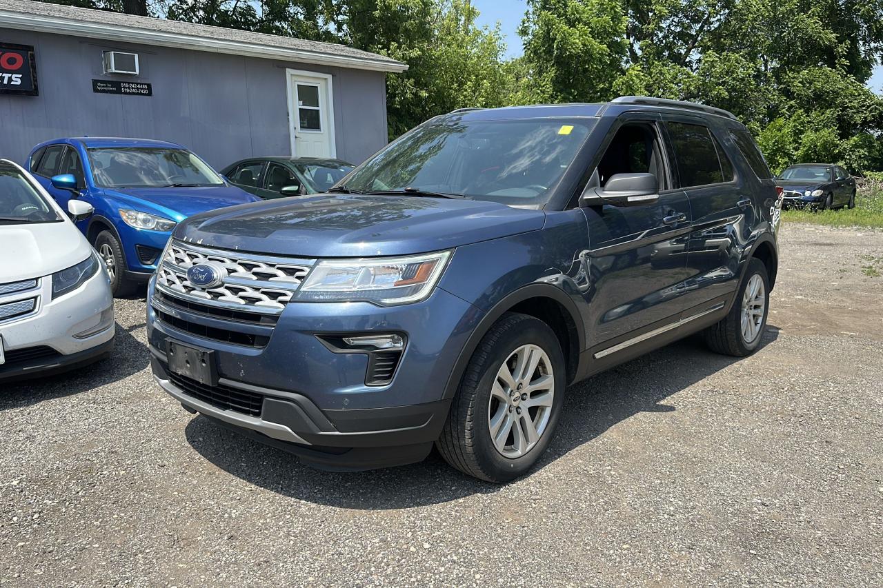2019 Ford Explorer XLT - Photo #2