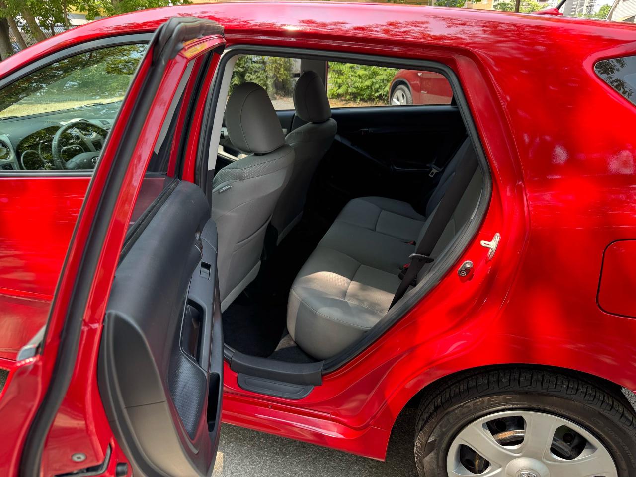 2010 Toyota Matrix  - Photo #13