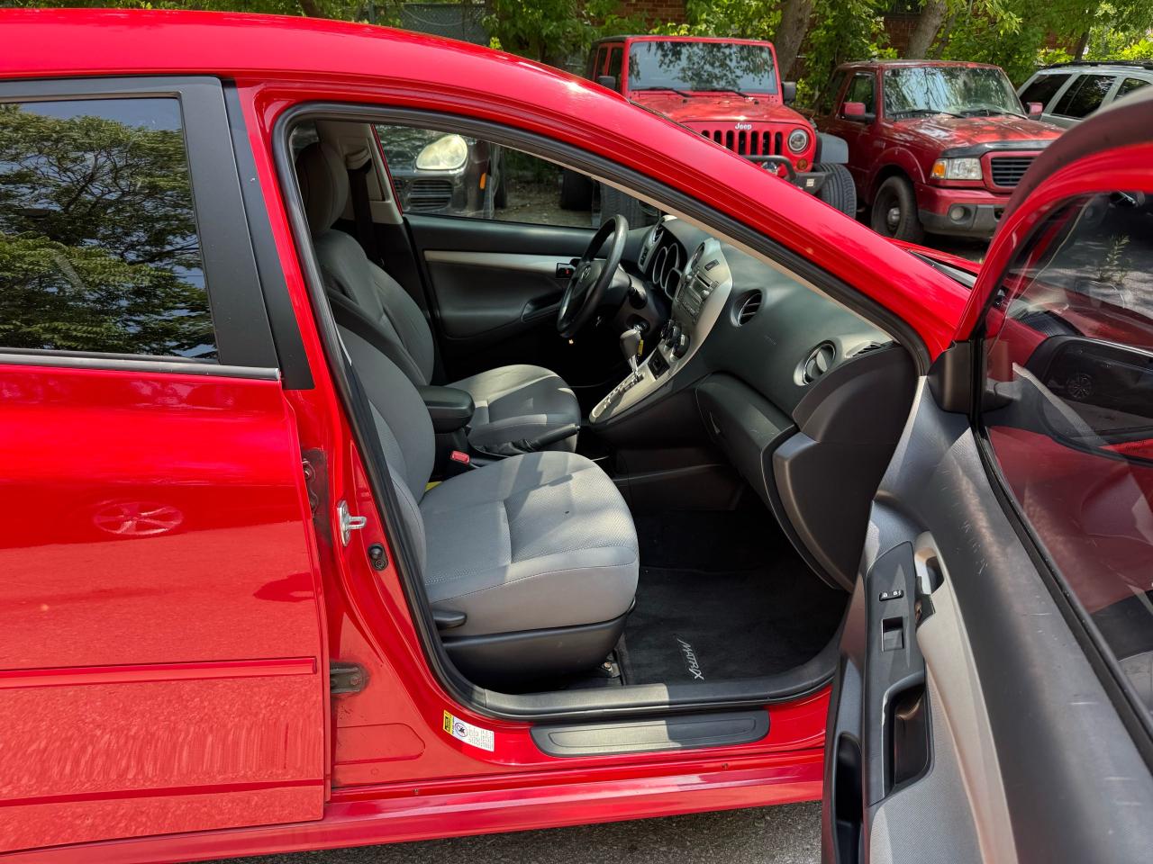 2010 Toyota Matrix  - Photo #16