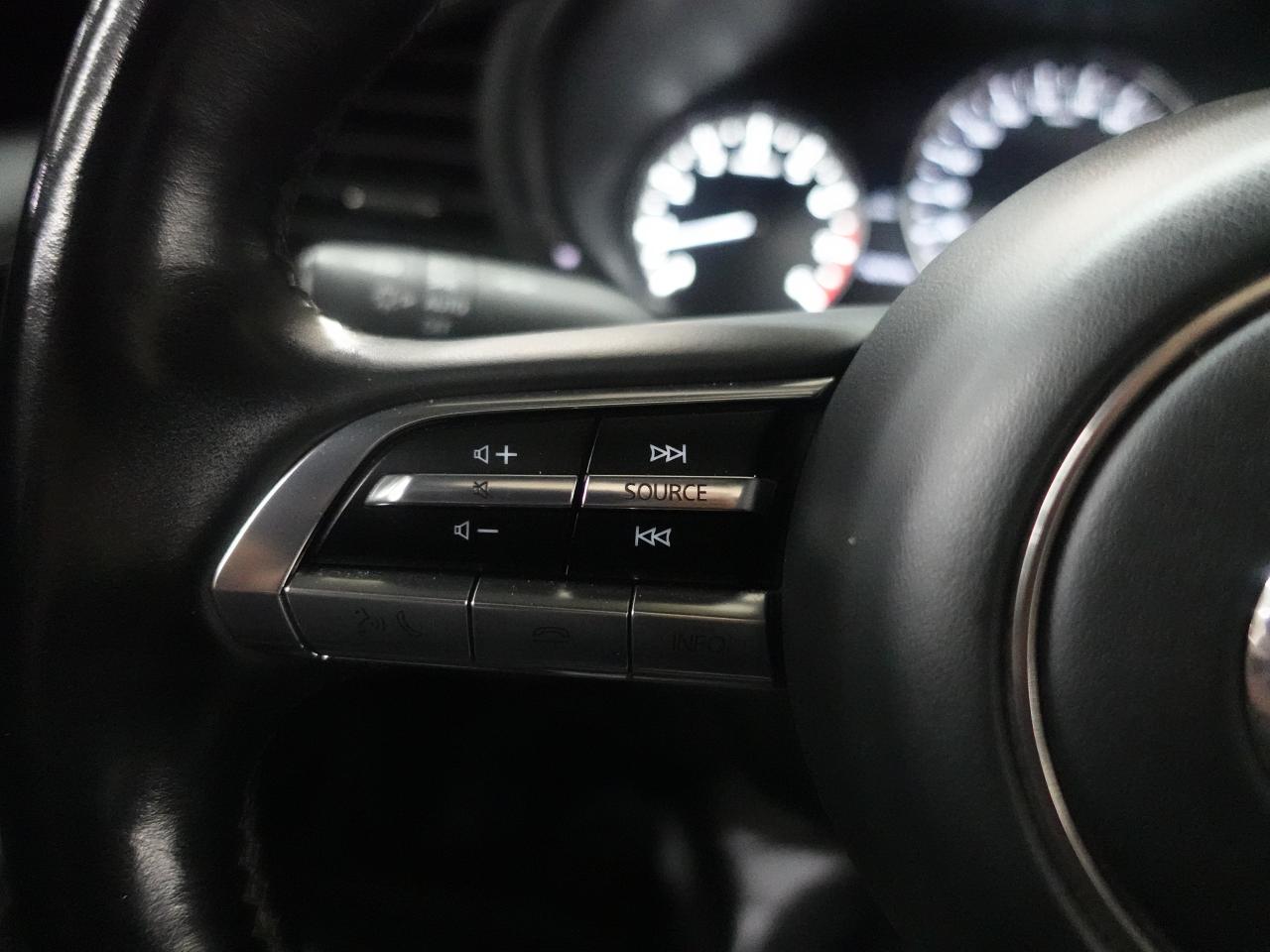 2022 Mazda MAZDA3 SPORT GT | Nav | Leather | Sunroof | BSM | CarPlay
