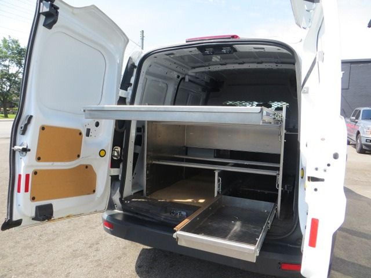2018 Ford Transit Connect CERTIFIED, SHELVES, BOXES, PULL OUT DRAWERS, DIVID - Photo #15