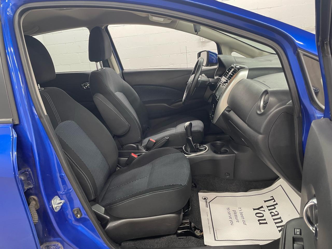 2015 Nissan Versa Note SL Photo25