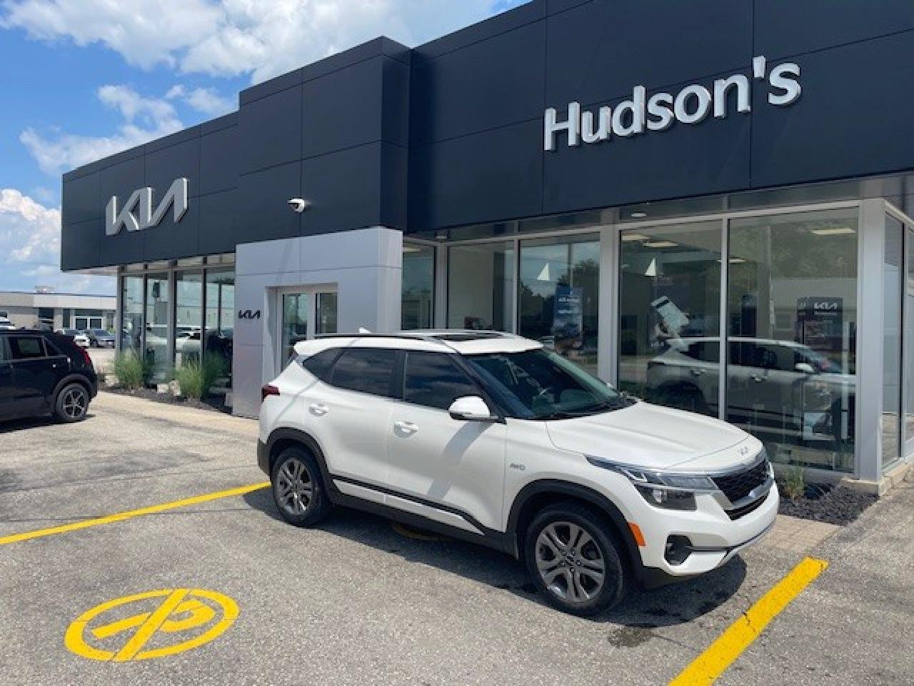 Used 2023 Kia Seltos EX One Owner | AWD | Sunroof | 17