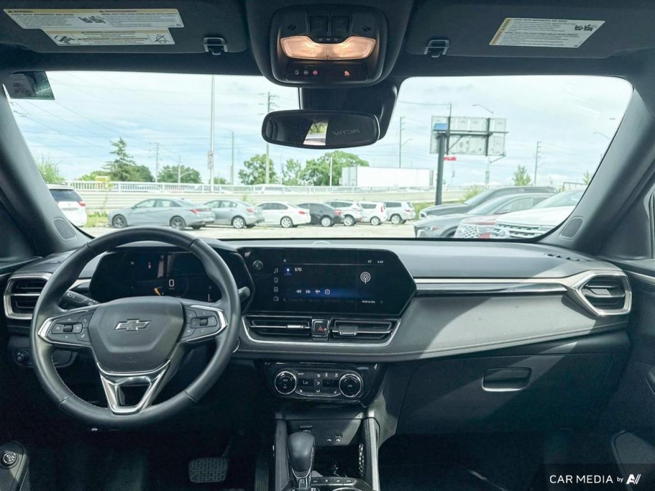 2024 Chevrolet TrailBlazer ACTIV / NO ACCIDENTS / PANO ROOF / LEATHER / AWD - Photo #12