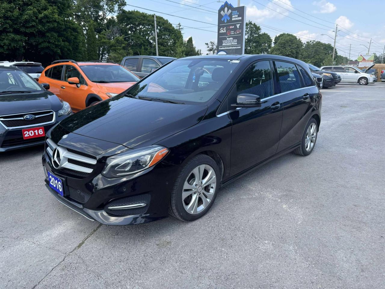 2016 Mercedes-Benz B-Class B 250 Sports Tourer - Photo #3