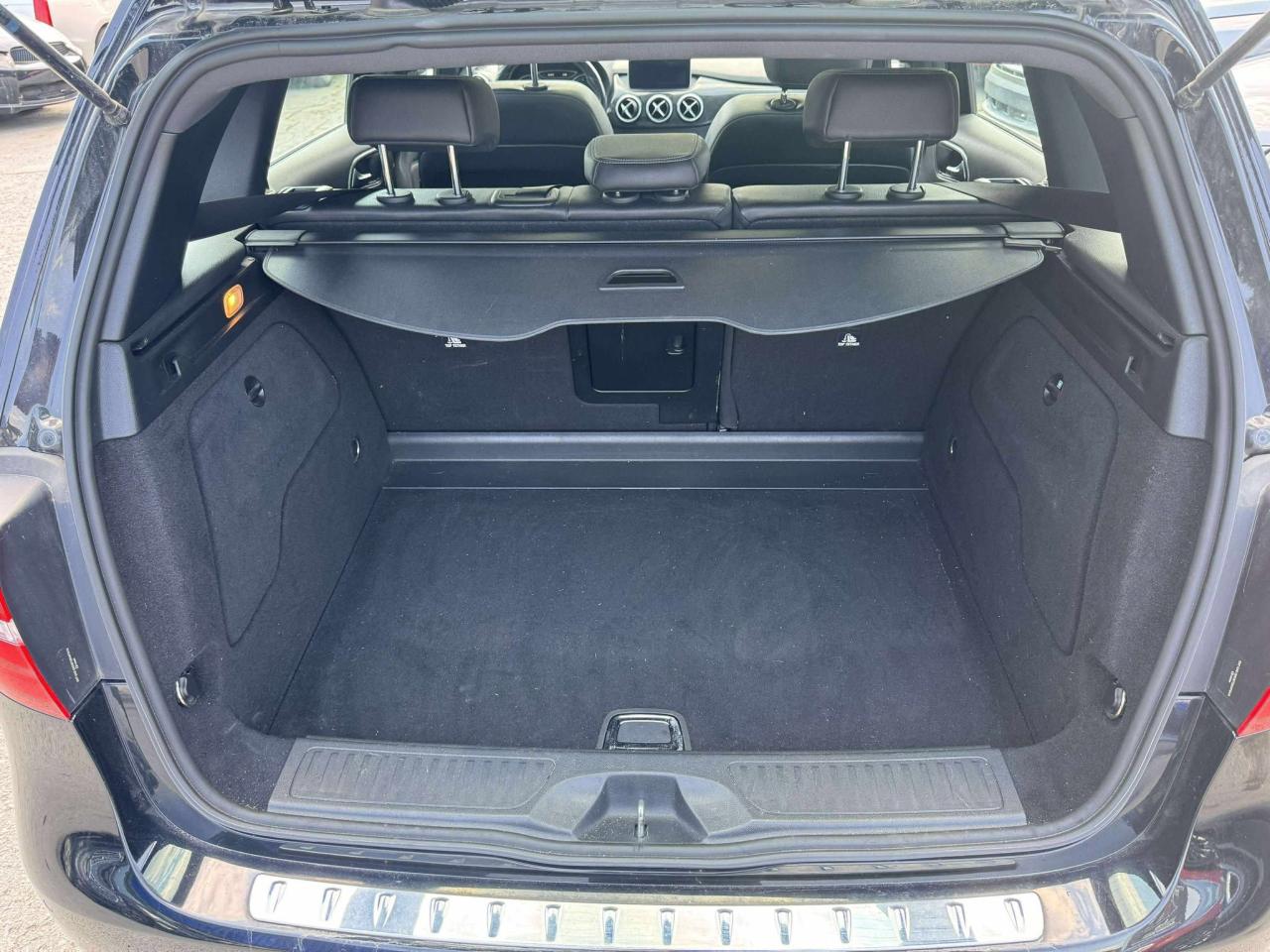 2016 Mercedes-Benz B-Class B 250 Sports Tourer - Photo #7