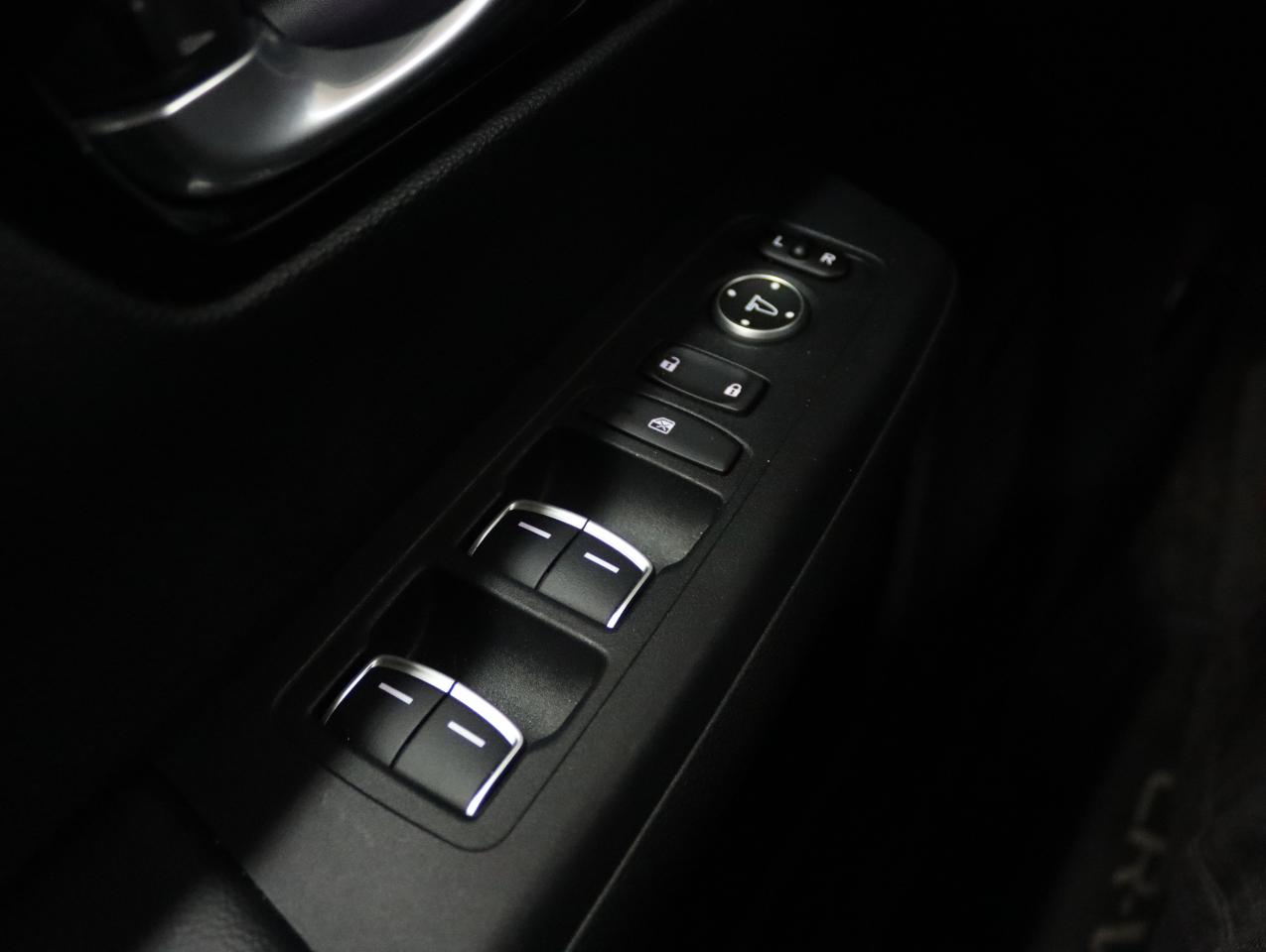 2023 Honda CR-V HYBRID TOURING | AWD | Nav | Leather | Sunroof