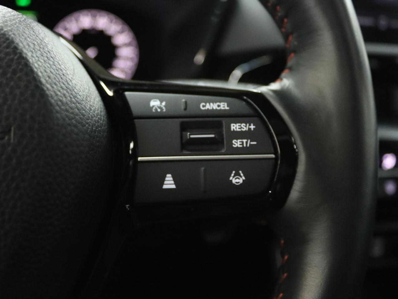 2023 Honda CR-V HYBRID TOURING | AWD | Nav | Leather | Sunroof