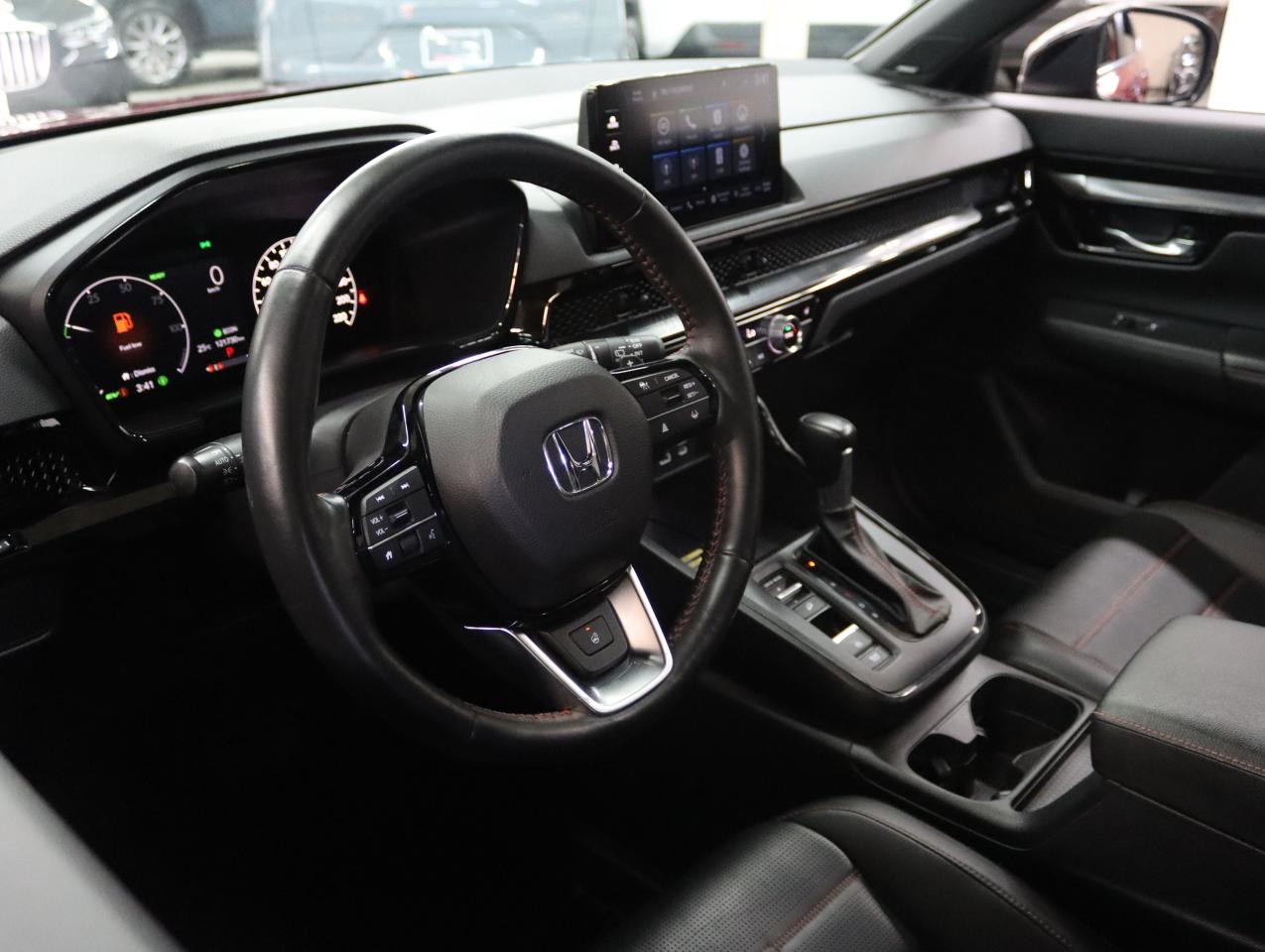 2023 Honda CR-V HYBRID TOURING | AWD | Nav | Leather | Sunroof
