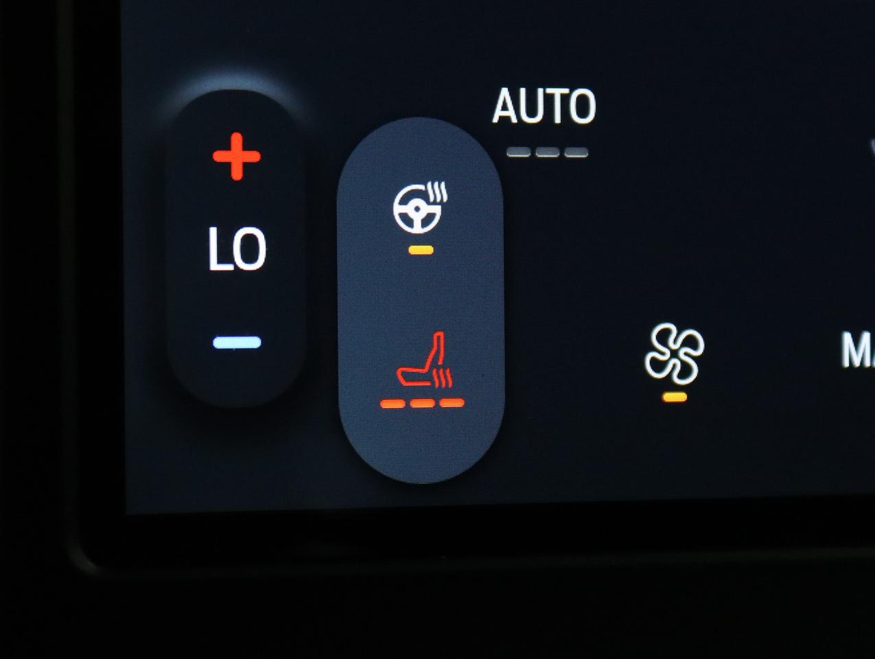 2023 Ford Edge TITANIUM | AWD | Leather | Sunroof | BSM | CarPlay Photo