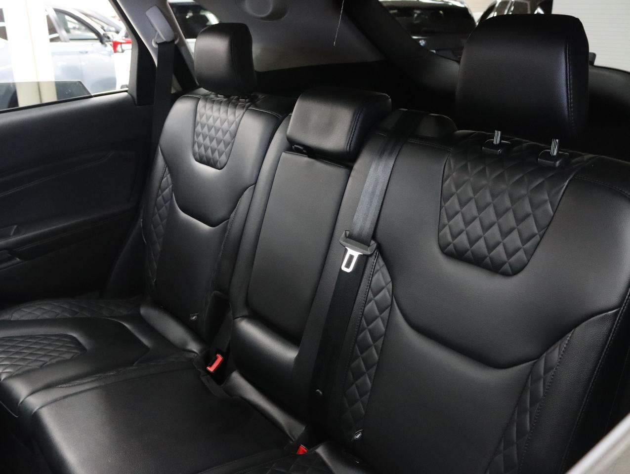 2023 Ford Edge TITANIUM | AWD | Leather | Sunroof | BSM | CarPlay Photo