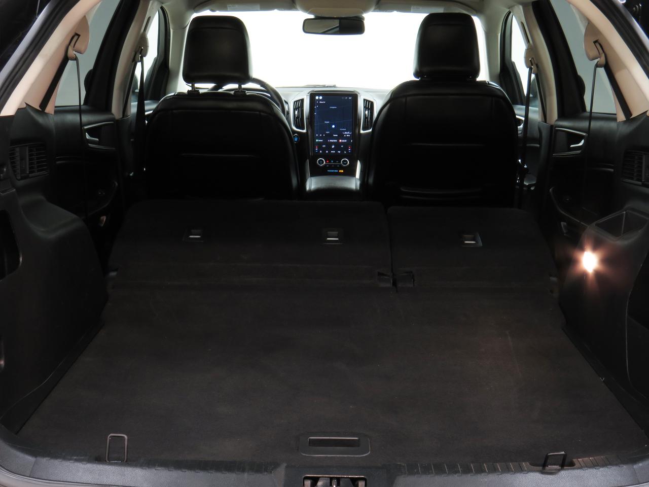 2023 Ford Edge TITANIUM | AWD | Leather | Sunroof | BSM | CarPlay