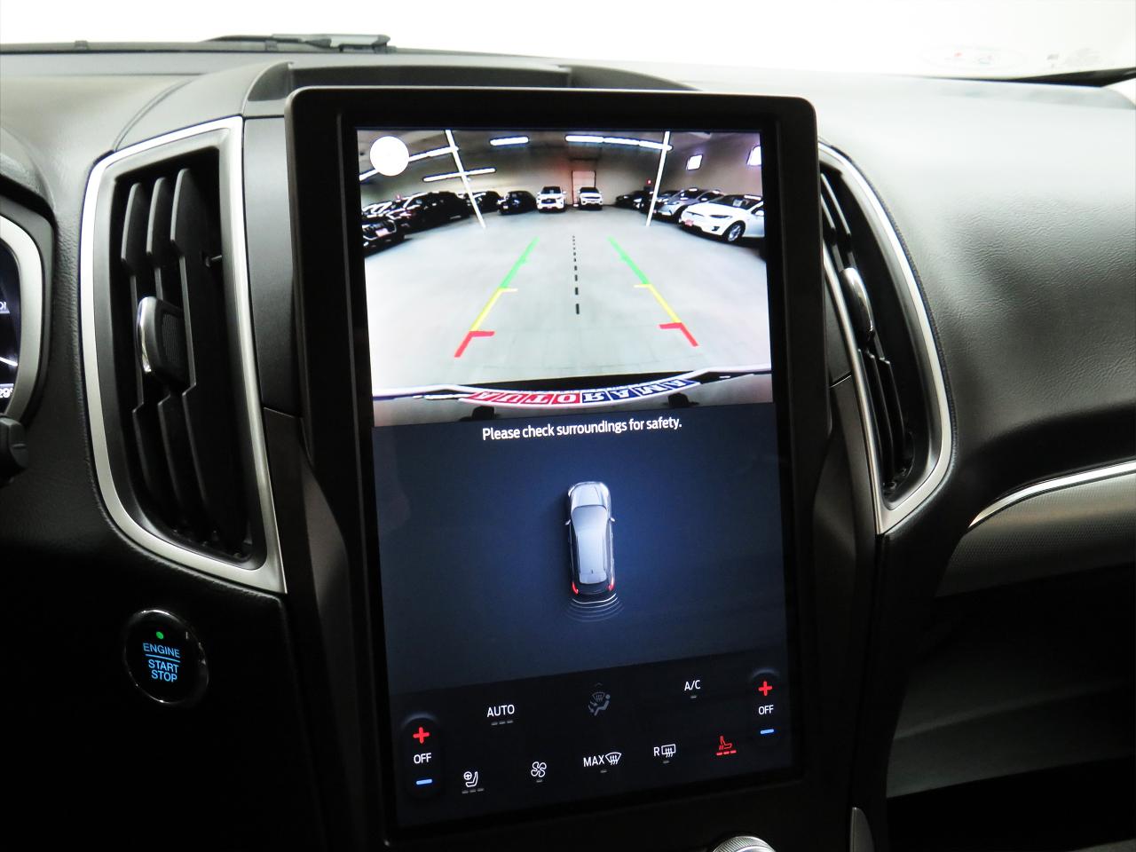 2023 Ford Edge TITANIUM | AWD | Leather | Sunroof | BSM | CarPlay