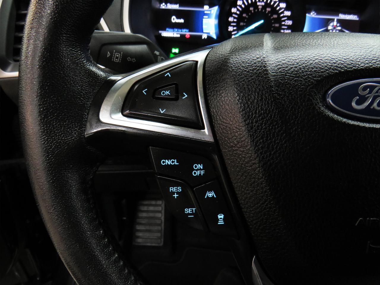 2023 Ford Edge TITANIUM | AWD | Leather | Sunroof | BSM | CarPlay