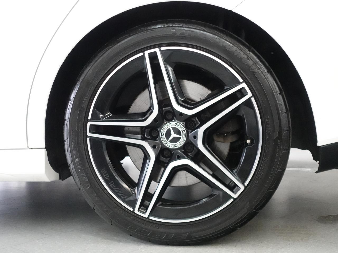 2021 Mercedes-Benz CLA-Class 4MATIC | AMG-Pkg | Nav | Leather | Pano roof | BSM