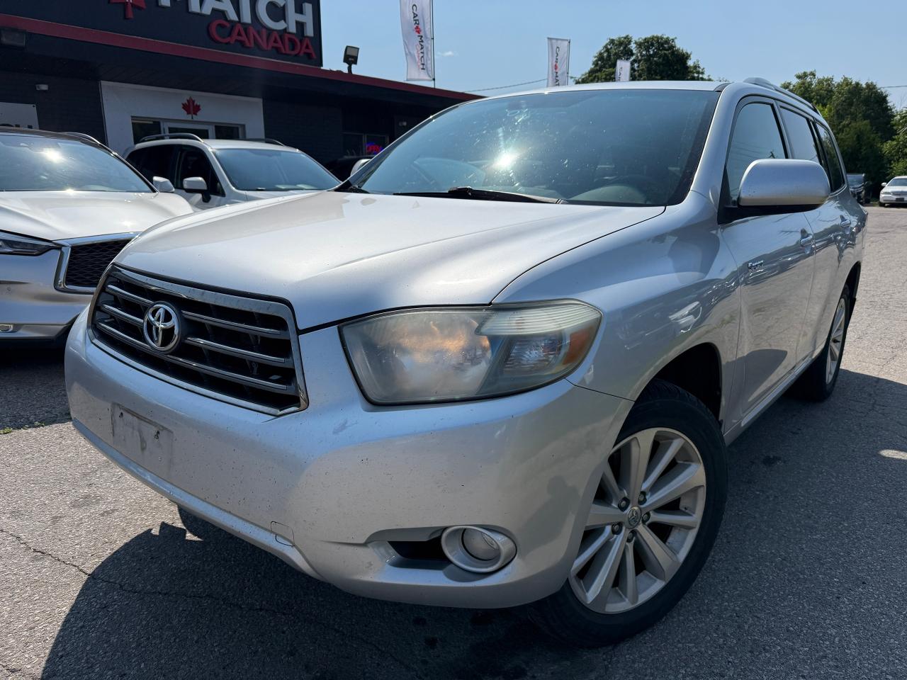 2010 Toyota Highlander SPORT / V6 / 4WD / YOU SAFETY YOU SAVE - Photo #1
